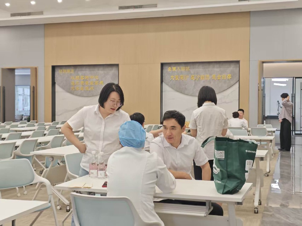 健康义诊进易游网页版-易游(中国)官方
，暖心服务护员工